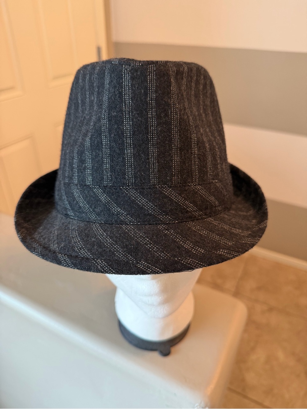 George Men's Pinstripe Fedora Hat in Dark Gray